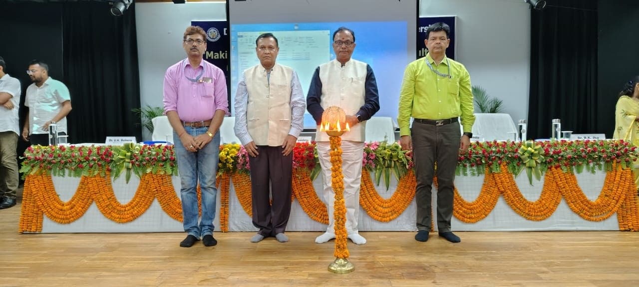 जलवायु परिवर्तन दुनिया के लिए बड़ी चुनौती : कुलपति