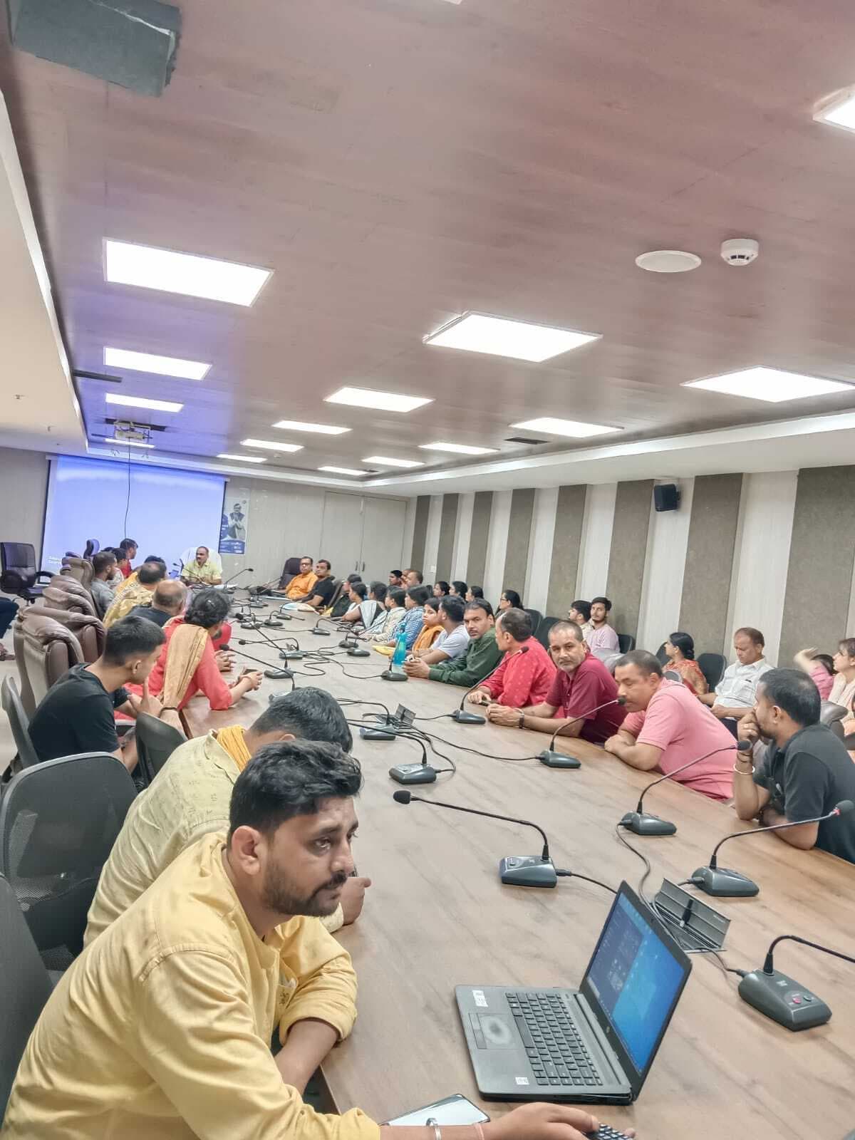 रामपुर में बने पीएम आवास के एफ ब्लॉक में सावन के बाद लाभुकों का होगा गृह प्रवेश