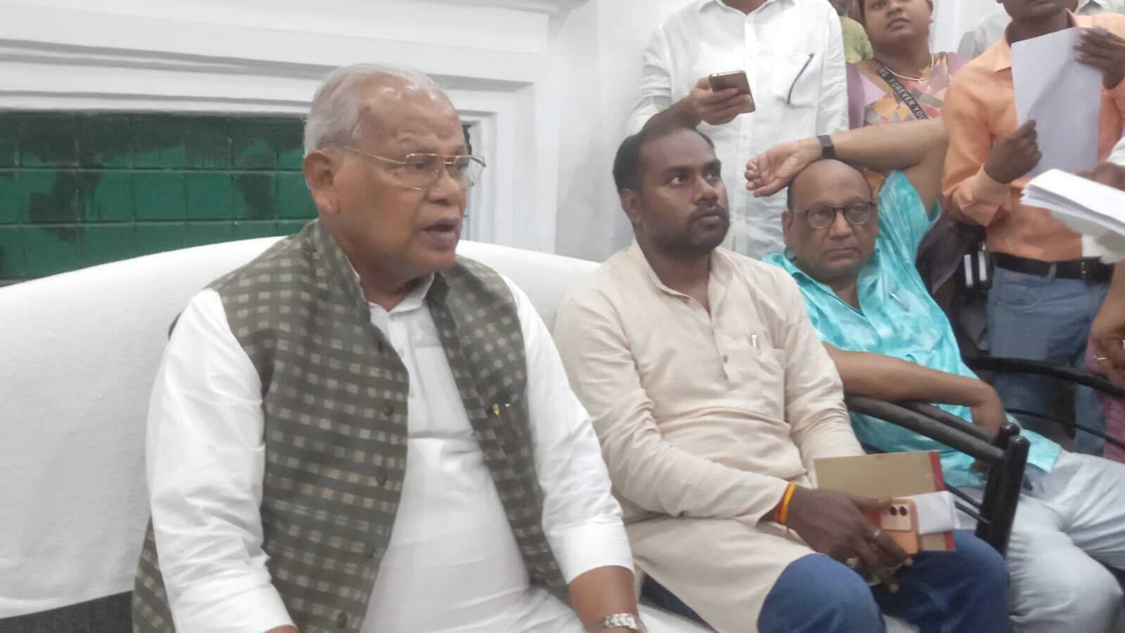 बिहार में पुलों के लगातार गिरने के पीछे साजिश का अंदेशा : केंद्रीय मंत्री