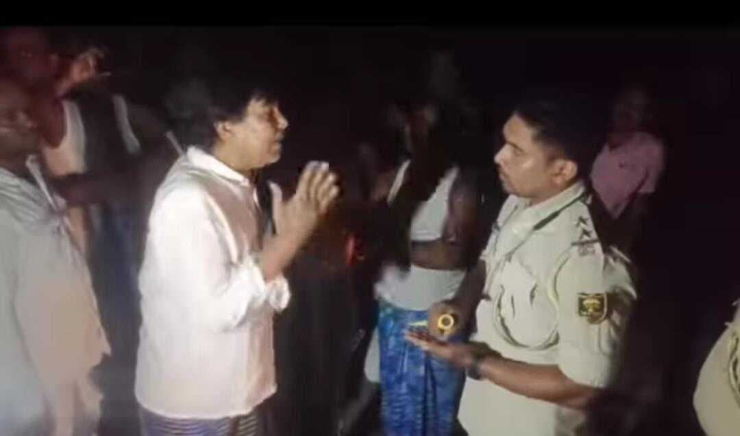 बारसोई पुलिस व आरपीएफ के साथ विधायक की नोकझोंक का वीडियो वायरल