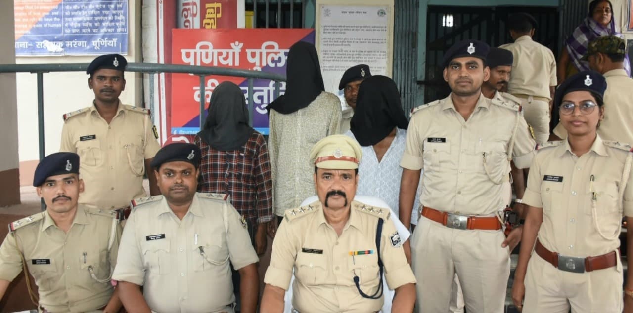 अपराध की षडयंत्र रचते तीन अपराधी कट्टा संग गिरफ्तार