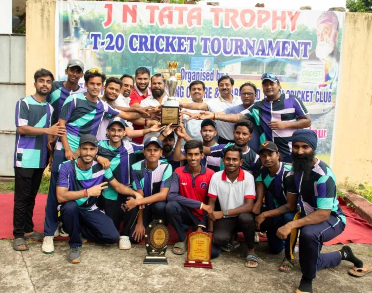 टाटा मोटर्स सीनियर की टीम बनी विजेता