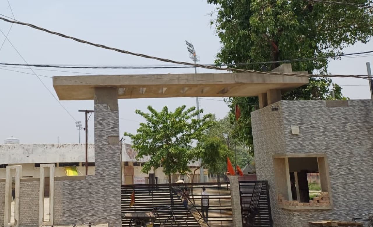 सिकंदरपुर स्टेडियम के डेवलपमेंट के लिये 4.26 करोड़ का टेंडर, आधुनिक सुविधाओं से होगा लैस