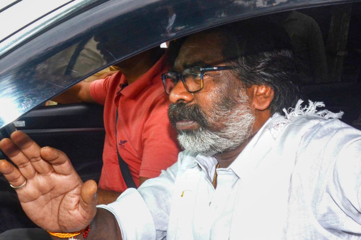 hemant soren out of jail