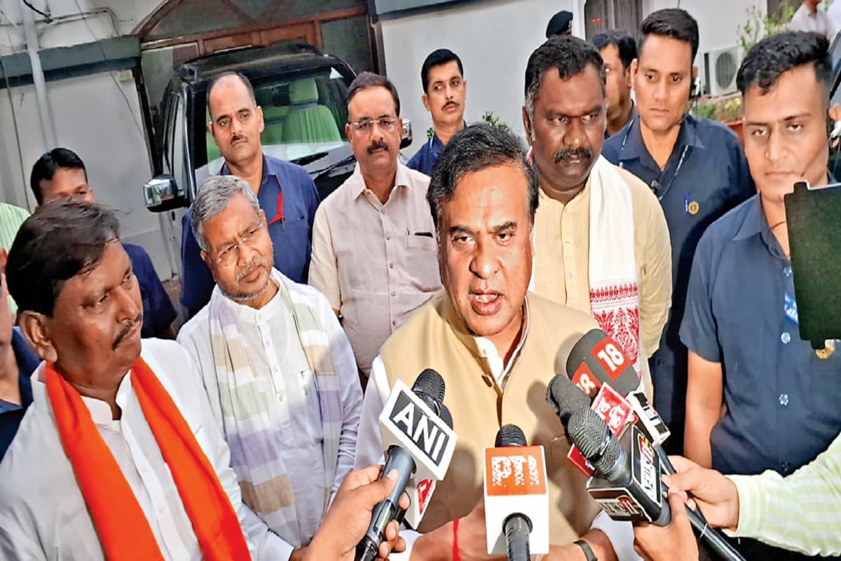 आदिवासियों के बीच पैठ बनाने की कोशिश में जुटी झारखंड BJP, हिमंता ने जनजातीय नेताओं से मिल लिया फीड बैक