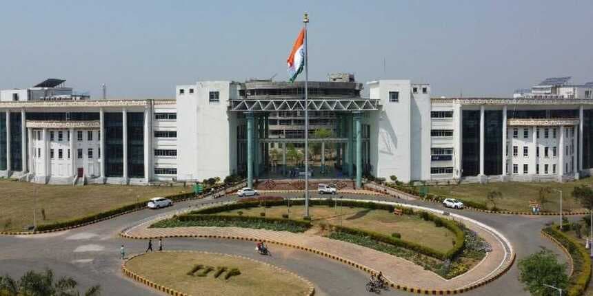 IIT पटना के हाइब्रिड कोर्स में नामांकन शुरू, जेईई मेन नहीं दिए, तो इस परीक्षा को देकर लें दाखिला