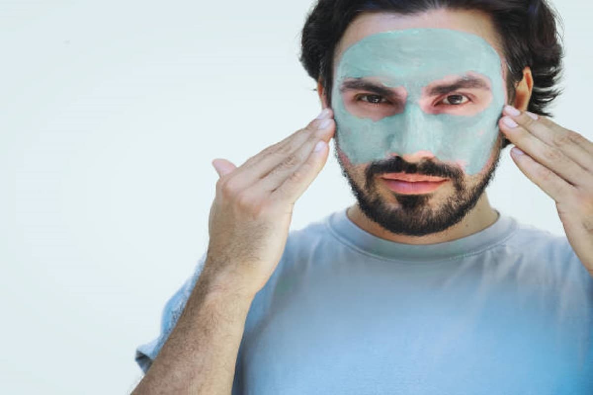 Skin Care Tips: इन घरेलू उपाय से लड़कों की स्किन होगी सॉफ्ट और ग्लोइंग, फॉलो करें टिप्स