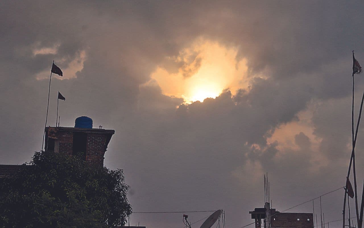 Jharkhand Weather: लू की चपेट में रांची, लगातार 8 दिन से पारा 40 के पार, 19 के बाद आयेगा मानसून