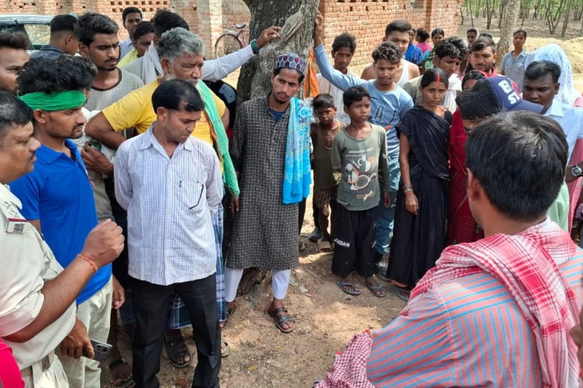 गिरिडीह : बाइक और चार पहिया वाहन में जोरदार टक्कर, एक की मौत, आरोपी फरार