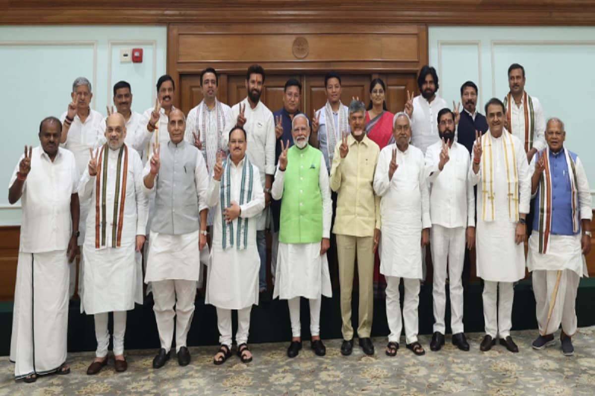 NDA की बैठक में शामिल हुए आजसू प्रमुख सुदेश महतो, इन मुद्दों पर हुई चर्चा