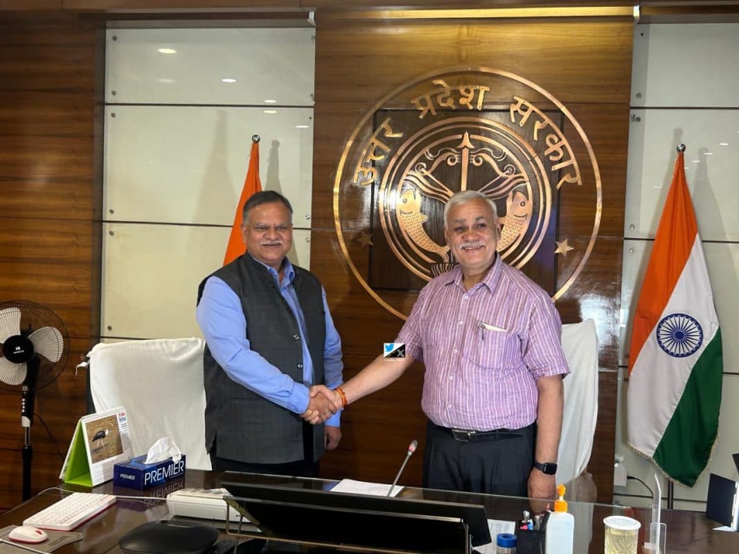 UP News: यूपी के नए मुख्य सचिव मनोज कुमार सिंह ने कार्यभार संभाला, सीएम योगी आदित्यनाथ से की मुलाकात
