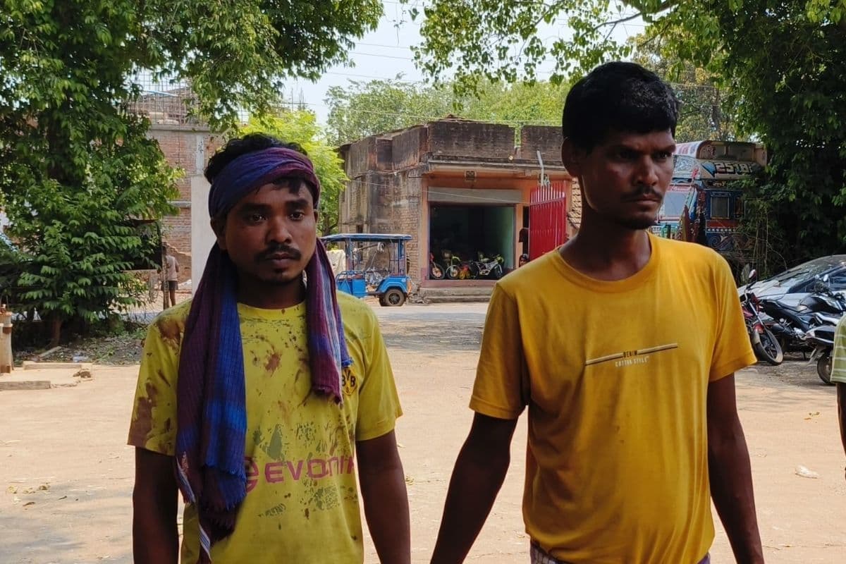 Jharkhand Crime News: साहिबगंज की युवती से पाकुड़ में सामूहिक दुष्कर्म, ग्रामीणों ने दो आरोपियों को किया पुलिस के हवाले, केस दर्ज