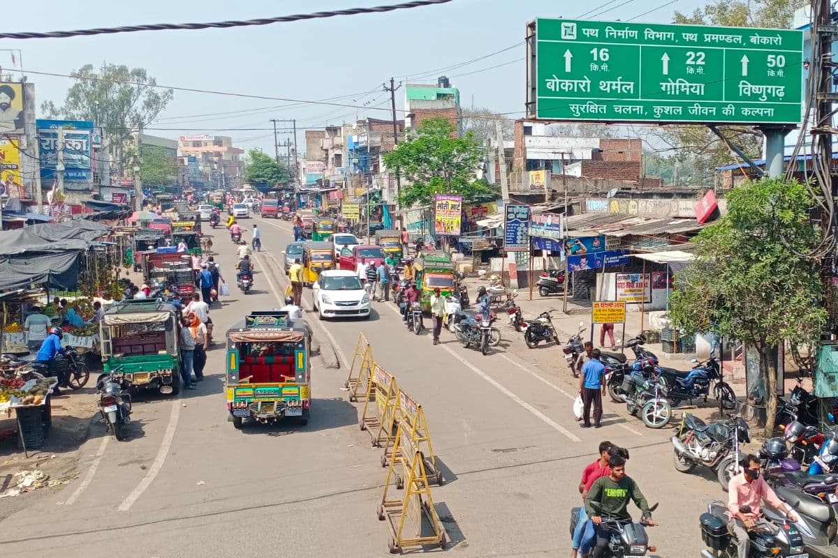 बोकारो का फुसरो बाजार: कारोबारियों की कमाई पहले जैसी नहीं, अपराधी मांग रहे कमीशन, सुरक्षा की लगा रहे गुहार