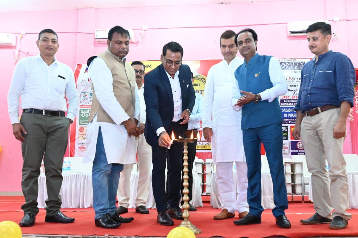 प्रभात खबर ने देवघर में 500 से अधिक छात्र-छात्राओं को दिया ‘प्रतिभा सम्मान’