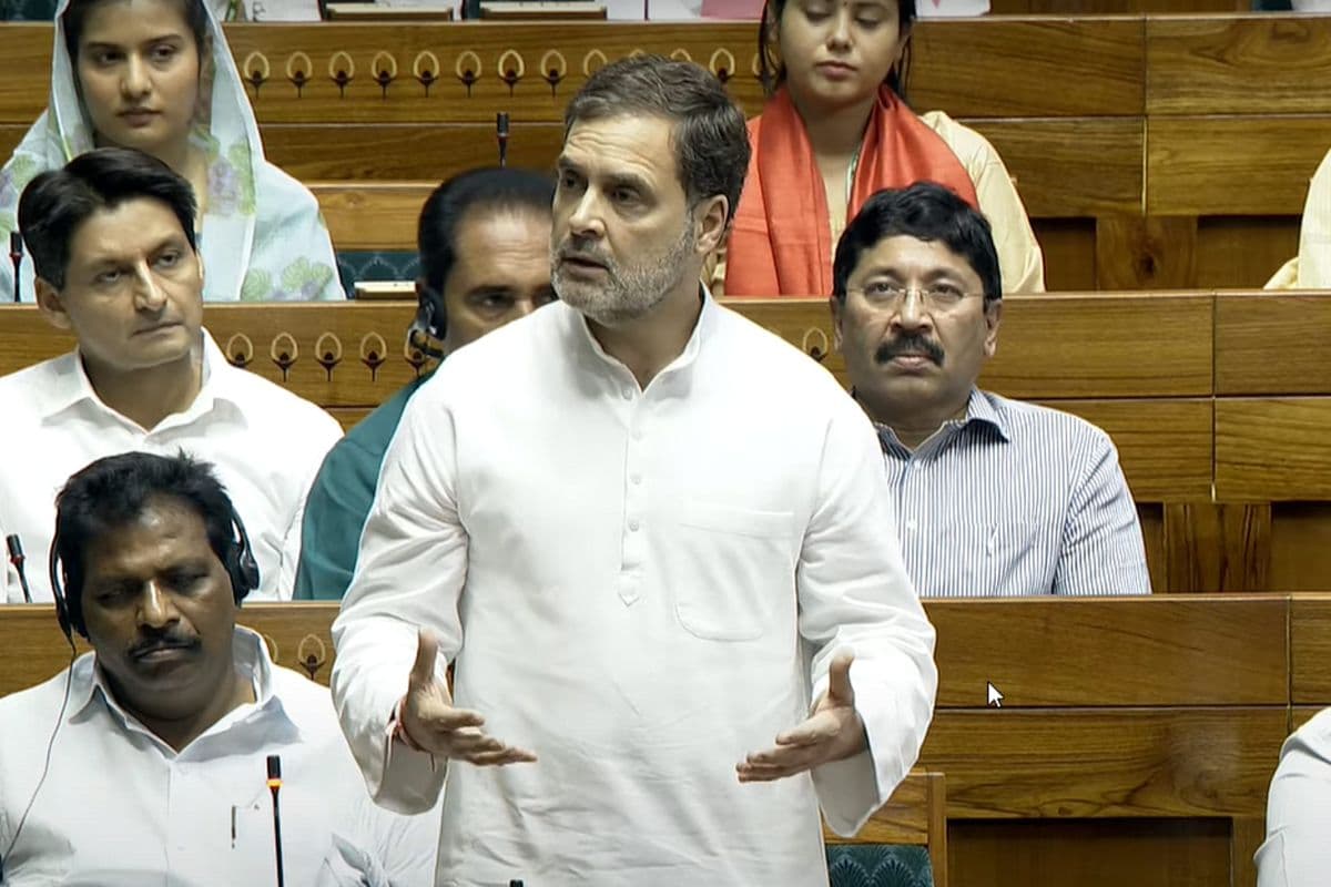 राहुल गांधी लोकसभा में बने नेता प्रतिपक्ष, ओम बिरला ने दी मान्यता, कांग्रेस सांसद बोले- संविधान की करेंगे रक्षा