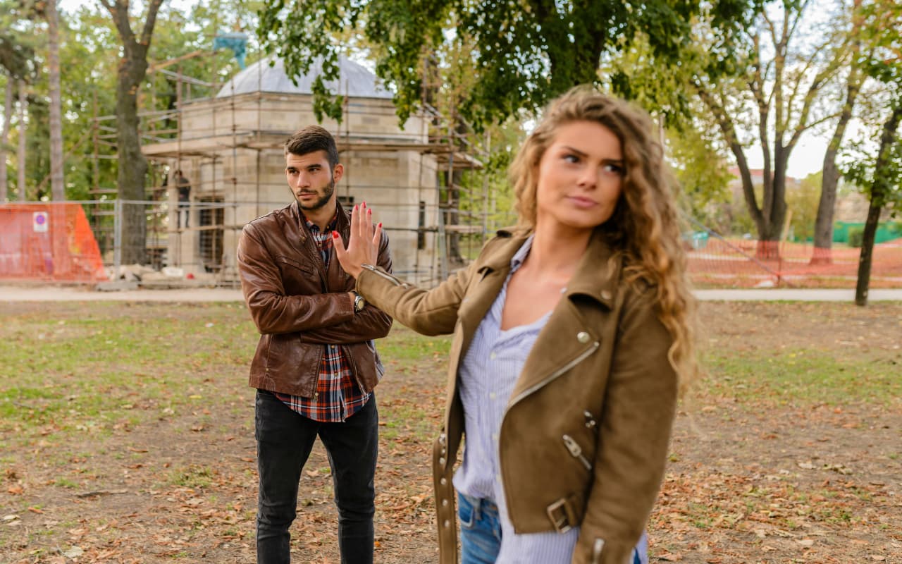 Relationship Tips: कहीं आप भी एक टॉक्सिक और अनहेल्दी रिलेशनशिप में तो नहीं? ऐसे लगाएं पता