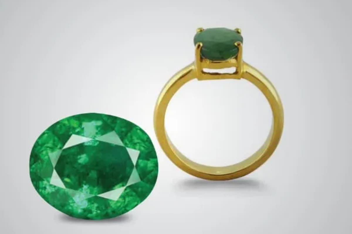 पन्ना रत्न किन राशियों को धारण करना चाहिए किन राशियों को नहीं ? जानें फायदे और नुकसान