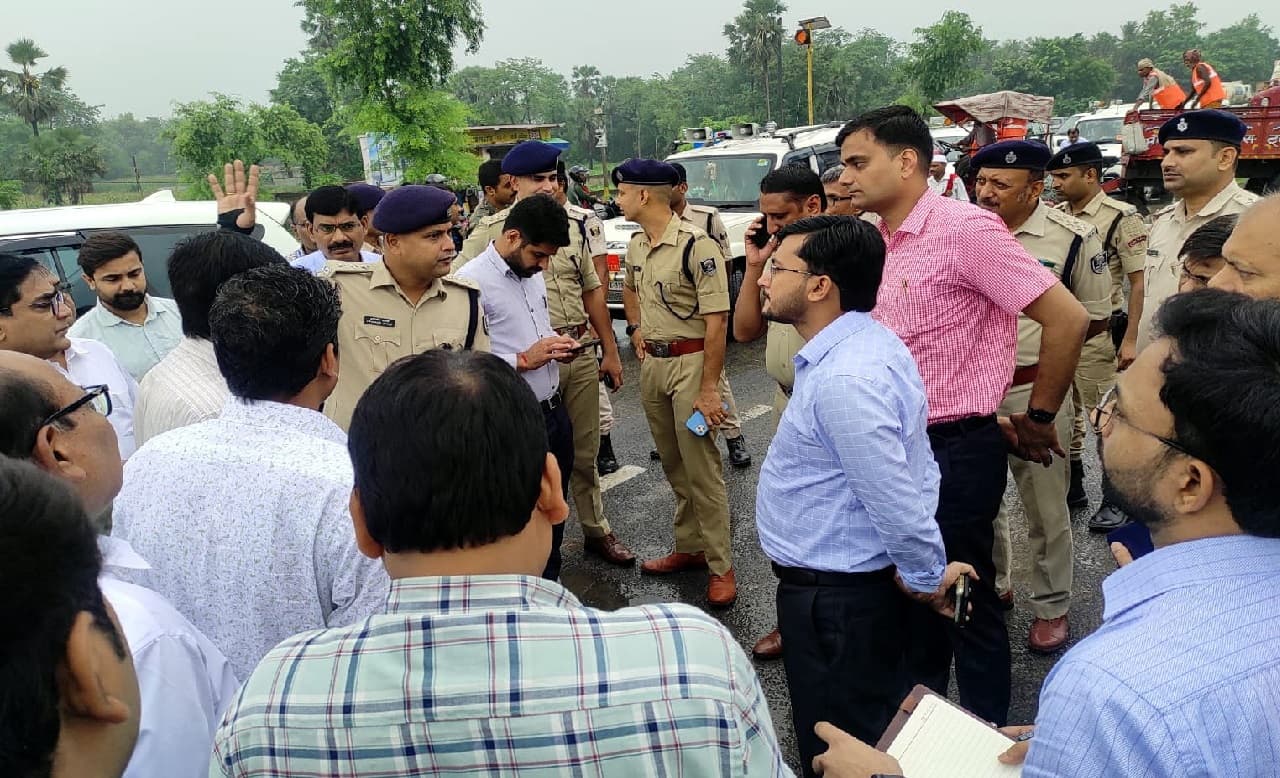 श्रावणी मेला: भीड़ प्रबंधन के लिये लगेगा ड्रॉप गेट और बैरिकेडिंग, नियंत्रण कक्ष से होगी मॉनिटरिंग