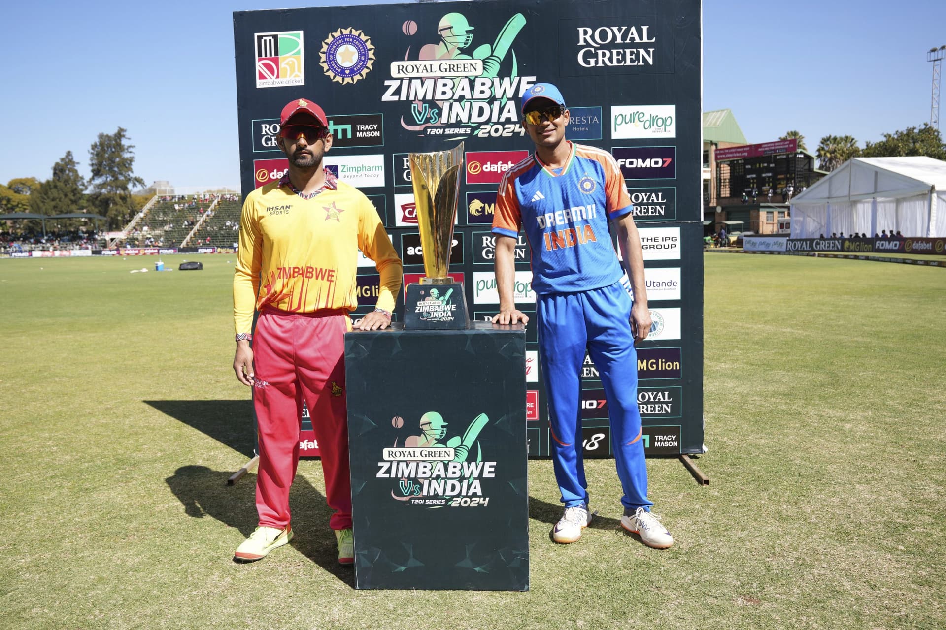 IND vs ZIM: भारत ने टॉस जीतकर किया बल्लेबाजी का फैसला, देखें प्लेइंग XI