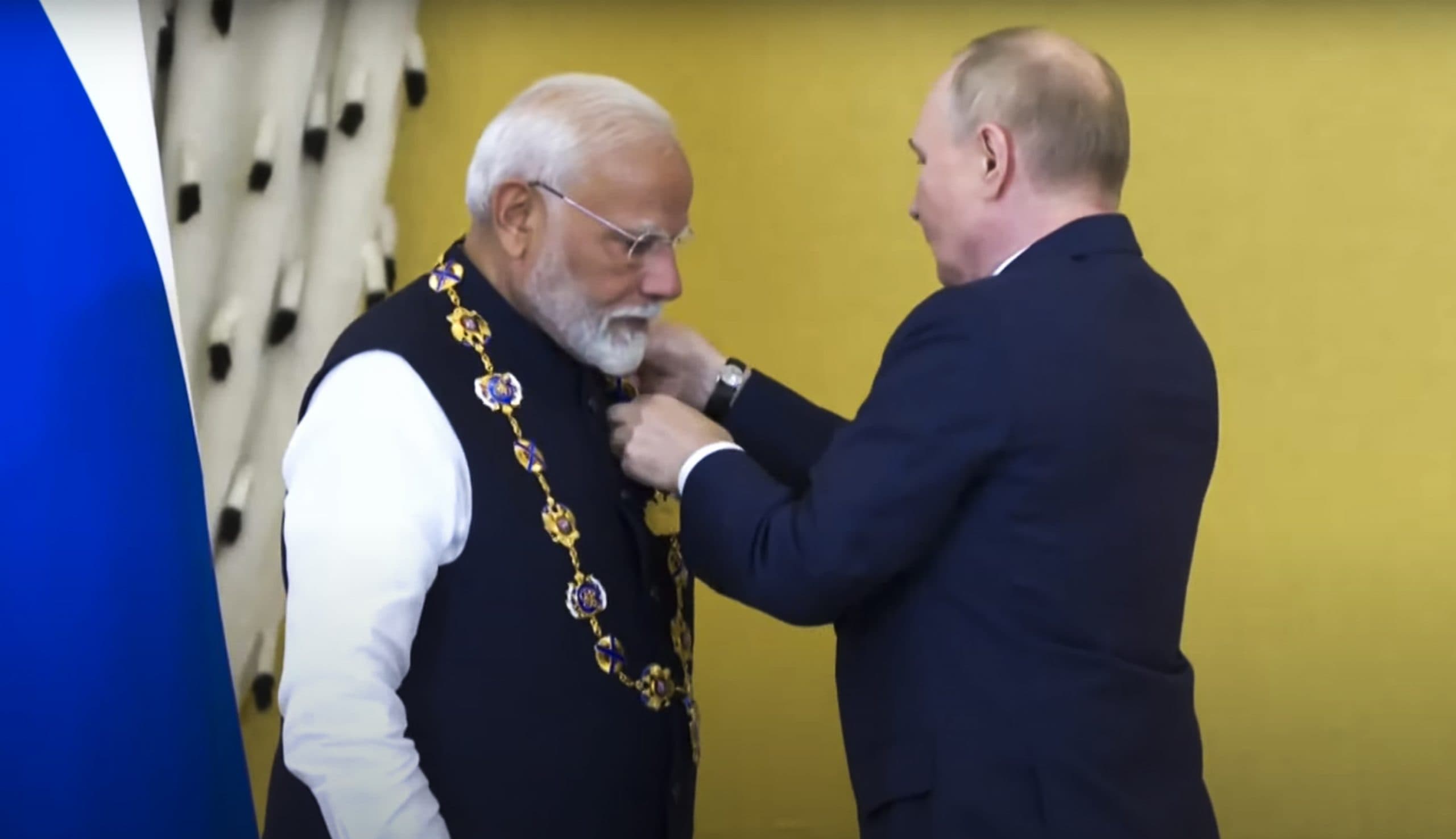 PM Modi in Russia: पीएम मोदी को मिला रूस का सर्वोच्च सम्मान, ऑर्डर ऑफ सेंट एंड्रयू से हुए सम्मानित