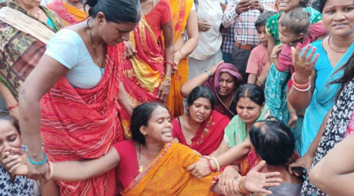 Patna Crime: पटना में पानी भरे गड्ढे से मिले दो नाबालिग के शव, शरीर पर दिखे गहरे जख्म
