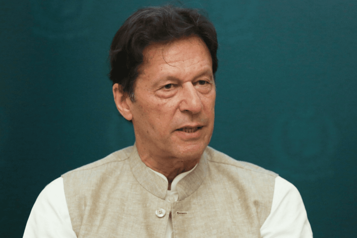 Pakistan: इमरान खान की मुश्किलें बढ़ीं, कोर्ट ने 9 मई दंगा मामले में 10 दिन की पुलिस हिरासत में भेजा