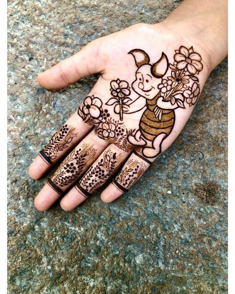Cartoon Character Mehendi: कार्टून कैरेक्टर मेहंदी बच्चों के पसंदीदा कैरेक्टर के साथ