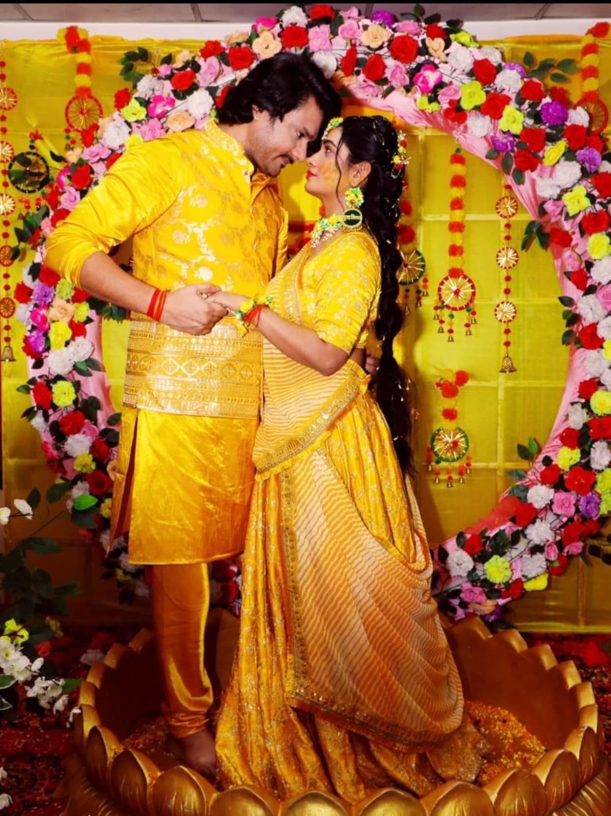 bhojpuri अभिनेत्री ऋतू सिंह ने अभिनेता गौरव झा से रचाई शादी