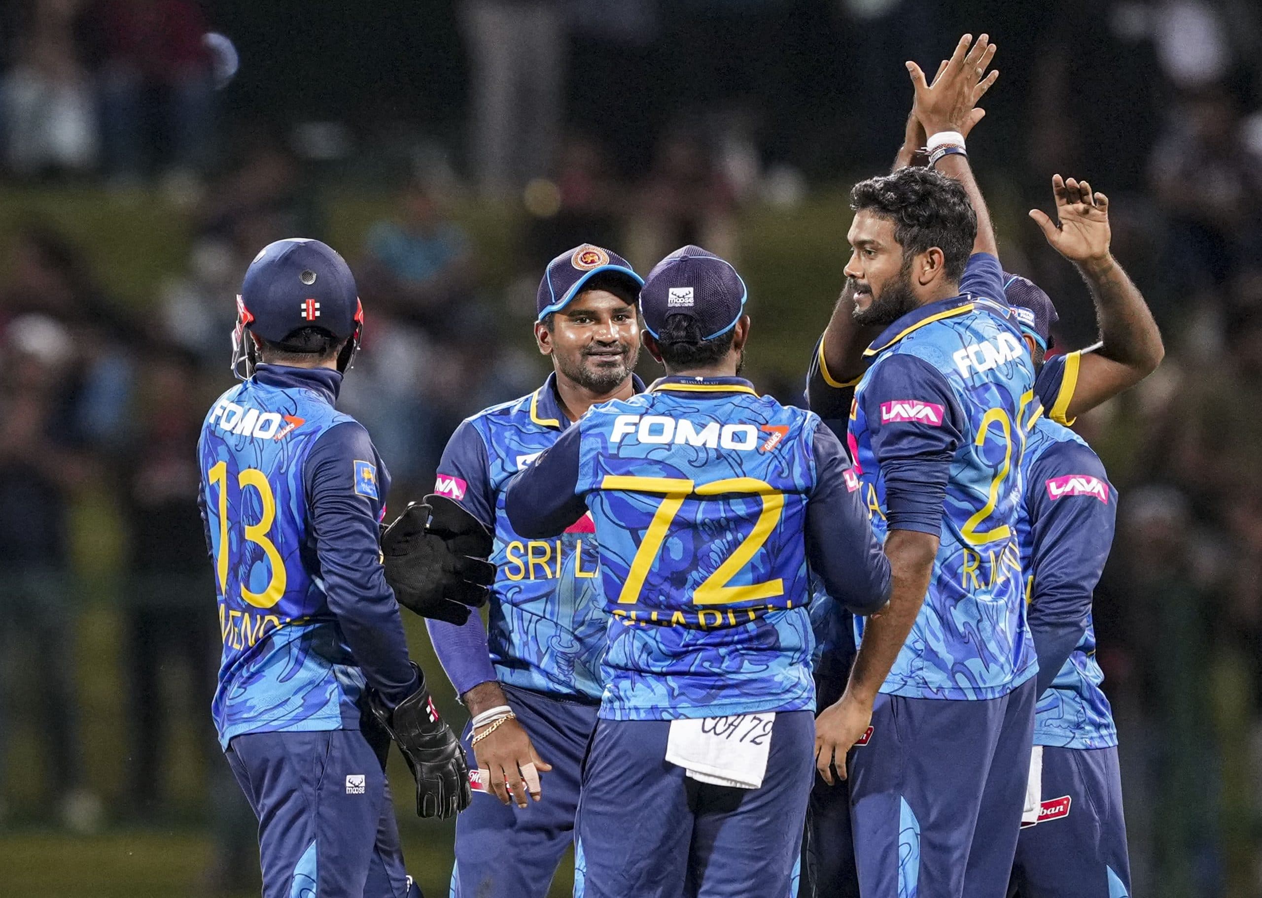 IND vs SL: श्रीलंका ने भारत को 137 पर रोका, फिर शून्य पर आउट हुए संजू सैमसन