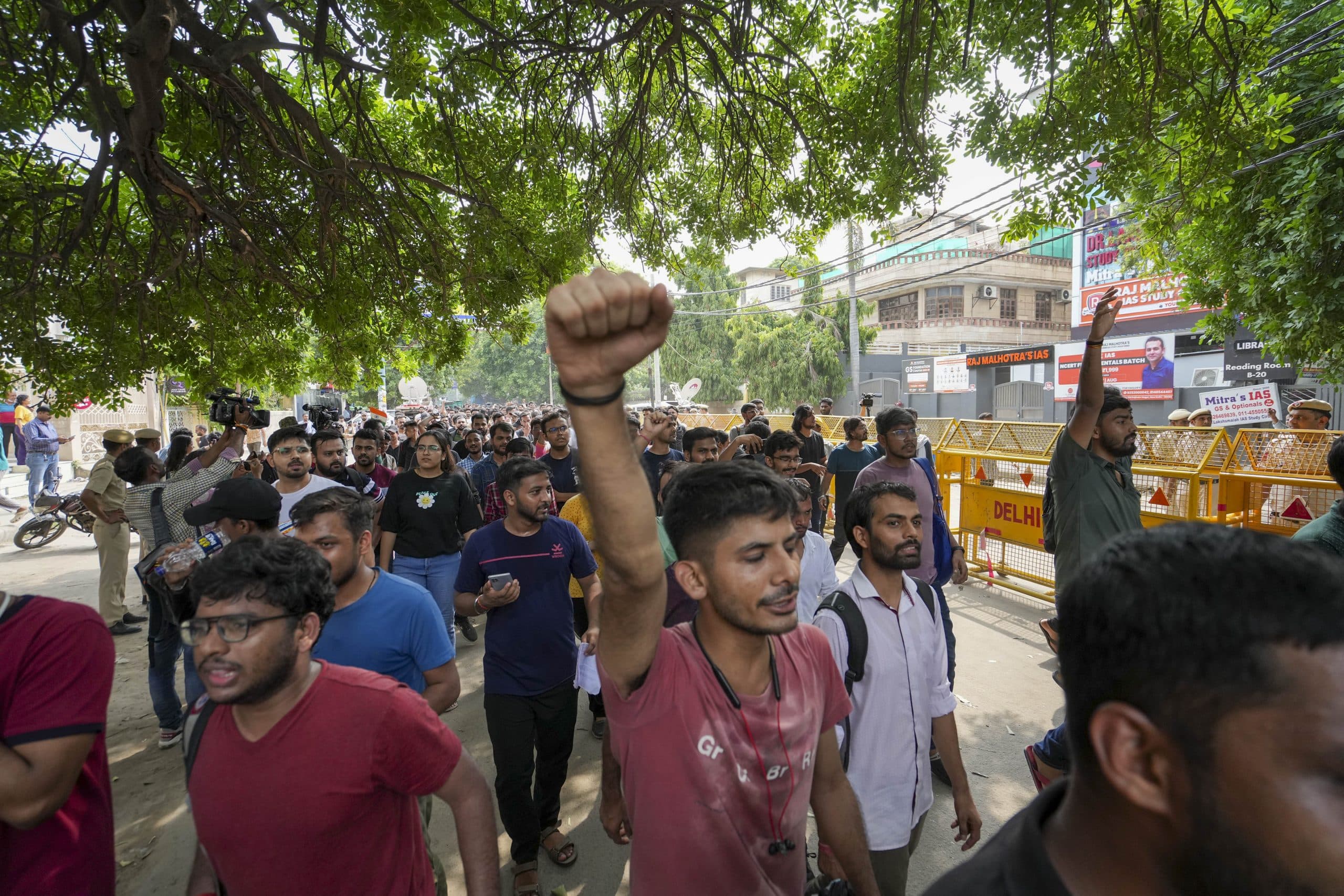 दिल्ली कोचिंग हादसा: एक्शन में LG वीके सक्सेना, मुख्य सचिव की अगुवाई में किया कमेटी का गठन, दिए खास निर्देश