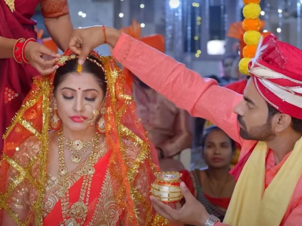 संचिता बनर्जी-किरण यादव की 'सास-बहू' वाली नोक-झोंक दर्शकों को आई पसंद, यूट्यूब पर आए लाखो व्यूज