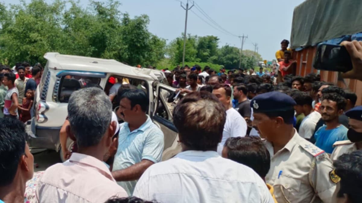 Road Accident: बिहार में सड़क हादसा, किशनगंज में स्कॉर्पियो की डंपर से भिड़ंत, पांच की मौत