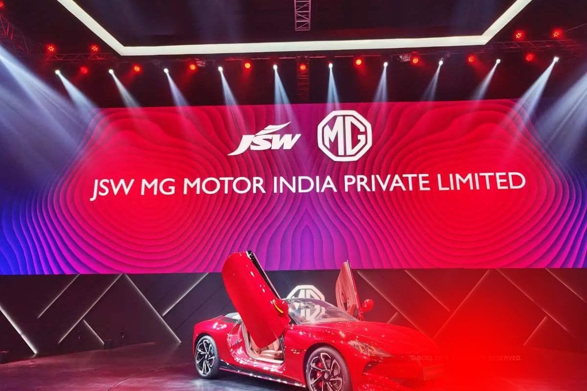 JSW MG Motor ने यात्री वाहनों पर मौजूदा GST दर में विचार करने की मांग की