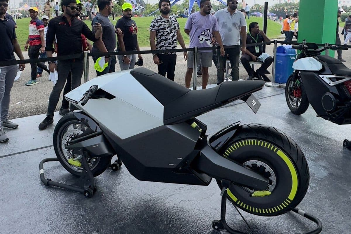 OLA Electric Bike: 15 अगस्त को हो सकती है लॉन्च, फेस्टिवल सीजन में शुरू होगी बिक्री!