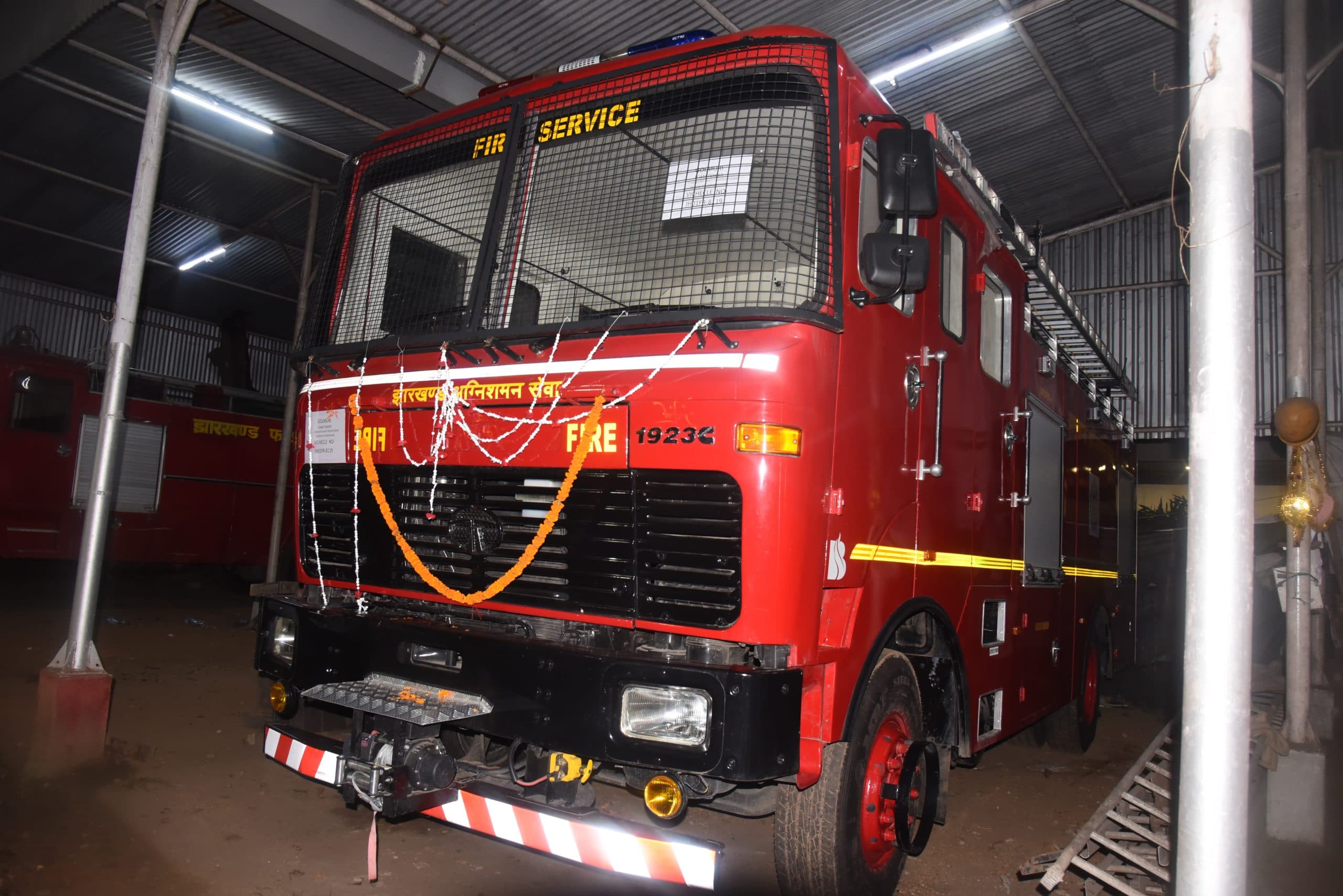 अब फोम क्रेश टेंडर दमकल फौरन बुझाएगा आग