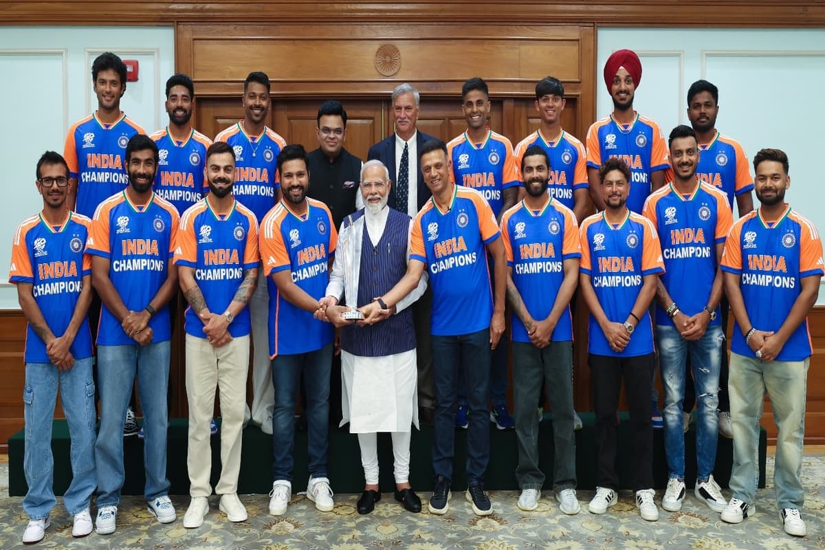 Virat Kohli: प्रधानमंत्री नरेंद्र मोदी के लिए लिखा विशेष संदेश