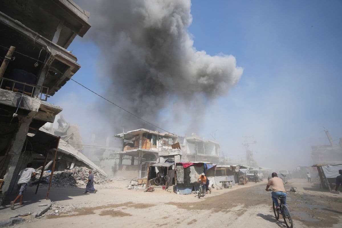 Gaza Genocide: गाजा में तबाही का मंजर,इजराइली हमले में स्कूल बना मौत का घर!