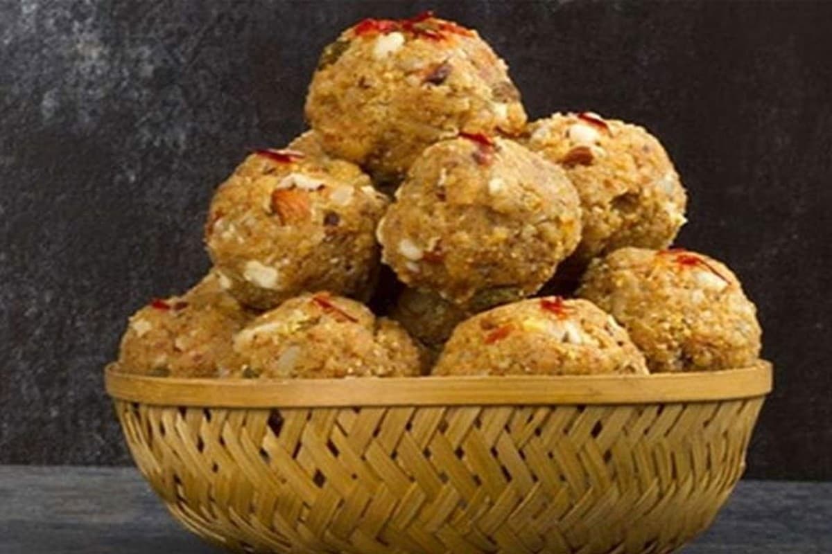 Ginger Laddu: अदरक के लड्डू खाने के 4 फायदे, जानिए इससे बनाने की विधि
