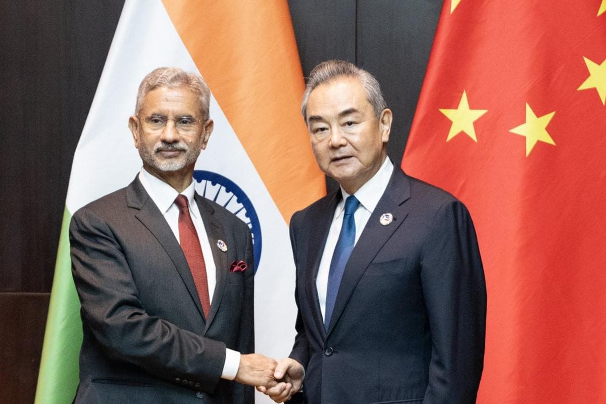 भारत-चीन संबंधों में सराहनीय सुधार