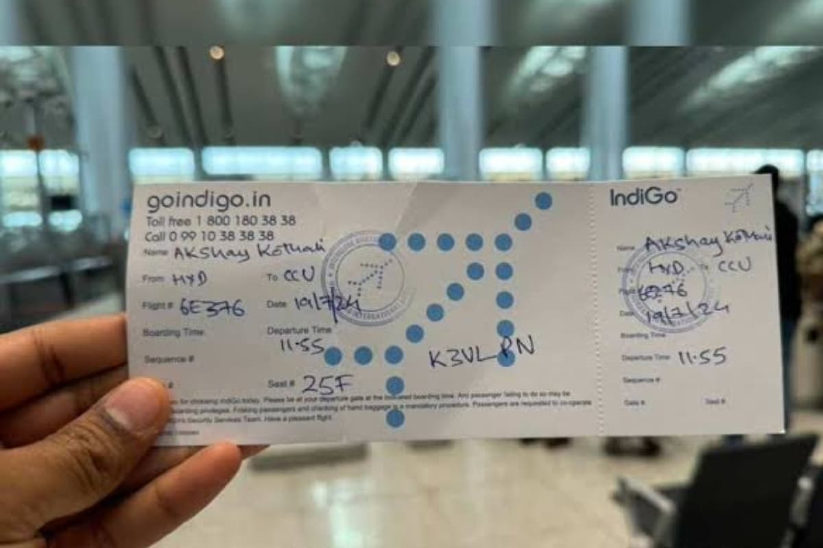 Travel: Indigo ने हाथ से लिखे बोर्डिंग पास किए जारी, जानें क्या है कारण