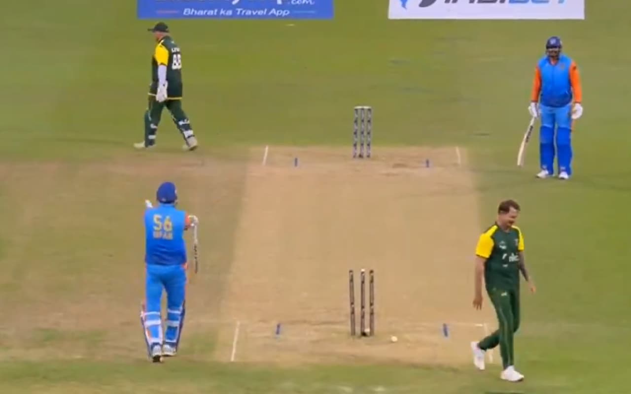 WCL 2024: रन आउट होने के बाद अपने ही भाई युसूफ पर भड़के इरफान पठान, वीडियो वायरल