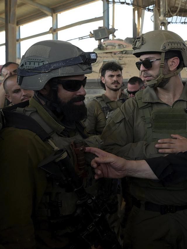 Israel Bomb Blast: बम के धमाकों से गूंजा तेल अवीव, एक की मौत