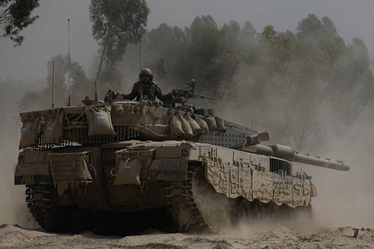 Israel-Hamas War : बेंजामिन नेतन्याहू के अमेरिका जाने के बाद हिजबुल्ला ने इजराइल पर किया अबतक का सबसे घातक हमला