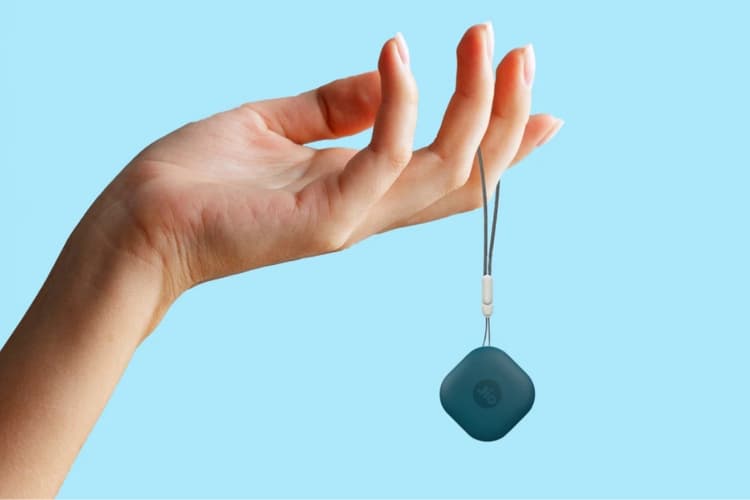 JioTag Air Review: खोई हुई चीजों को चुटकियों में खोजकर लाता है सामने, जानें कीमत और फीचर्स