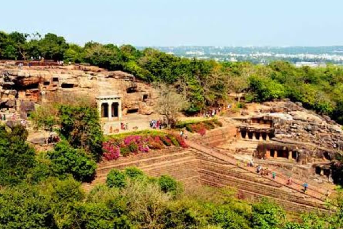 Odisha Tourism: जैन समुदाय के लिए खास है ये गुफाएं