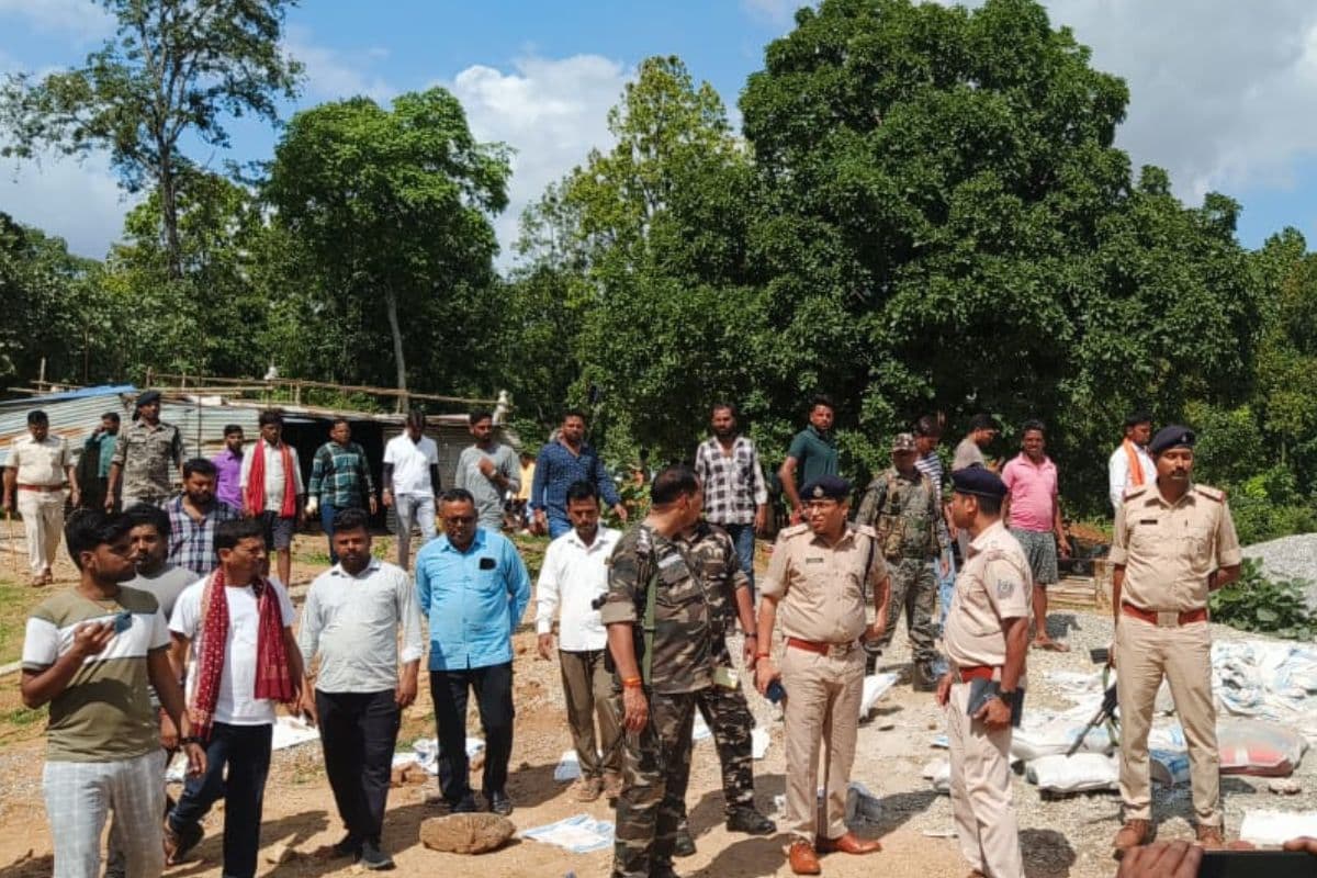 Jharkhand Crime: रांची के मैक्लुस्कीगंज में दिनदहाड़े मुंशी की गोली मारकर हत्या, इलाके में दहशत