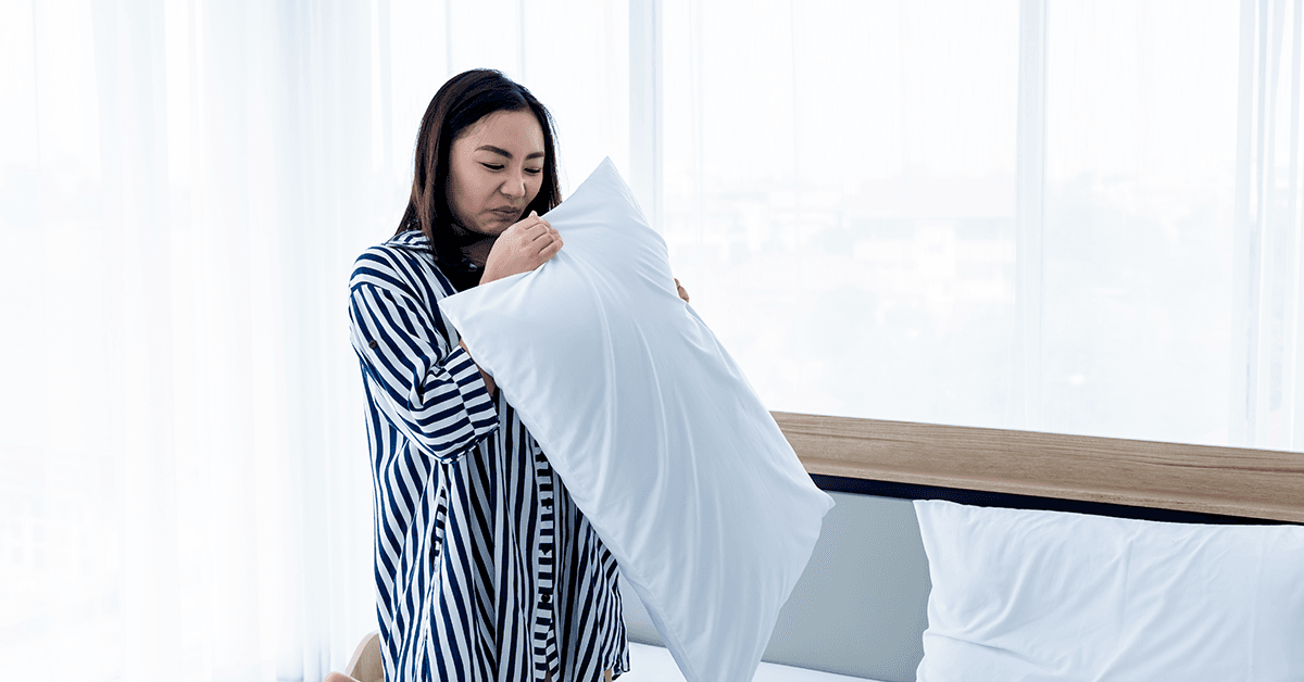 Room Freshness Tips: बरसात में कमरों से आ रही है बदबू, कैसे करें घर को फ्रेश, जानिए टिप्स