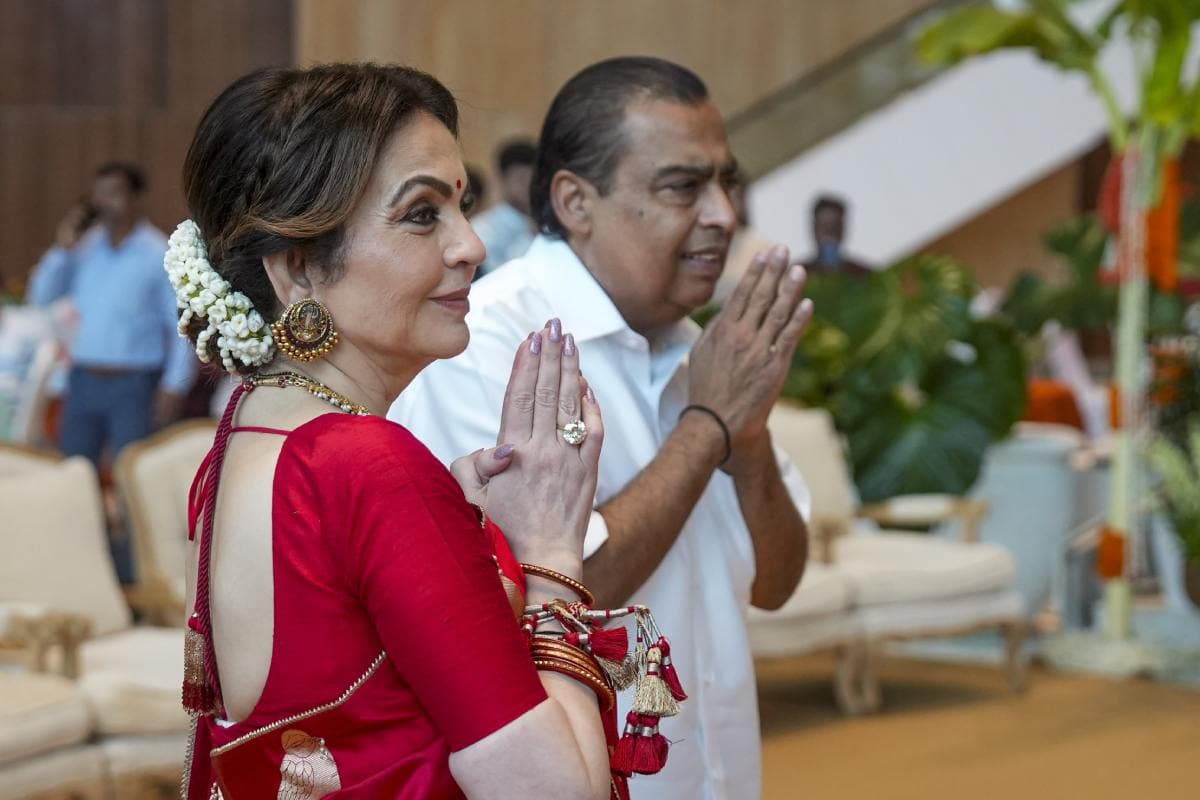 Anant Ambani Wedding : वेज पुलाव से लेकर ढोकला तक…अनंत अंबानी की शादी से पहले एंटीलिया में भंडारे का आयोजन