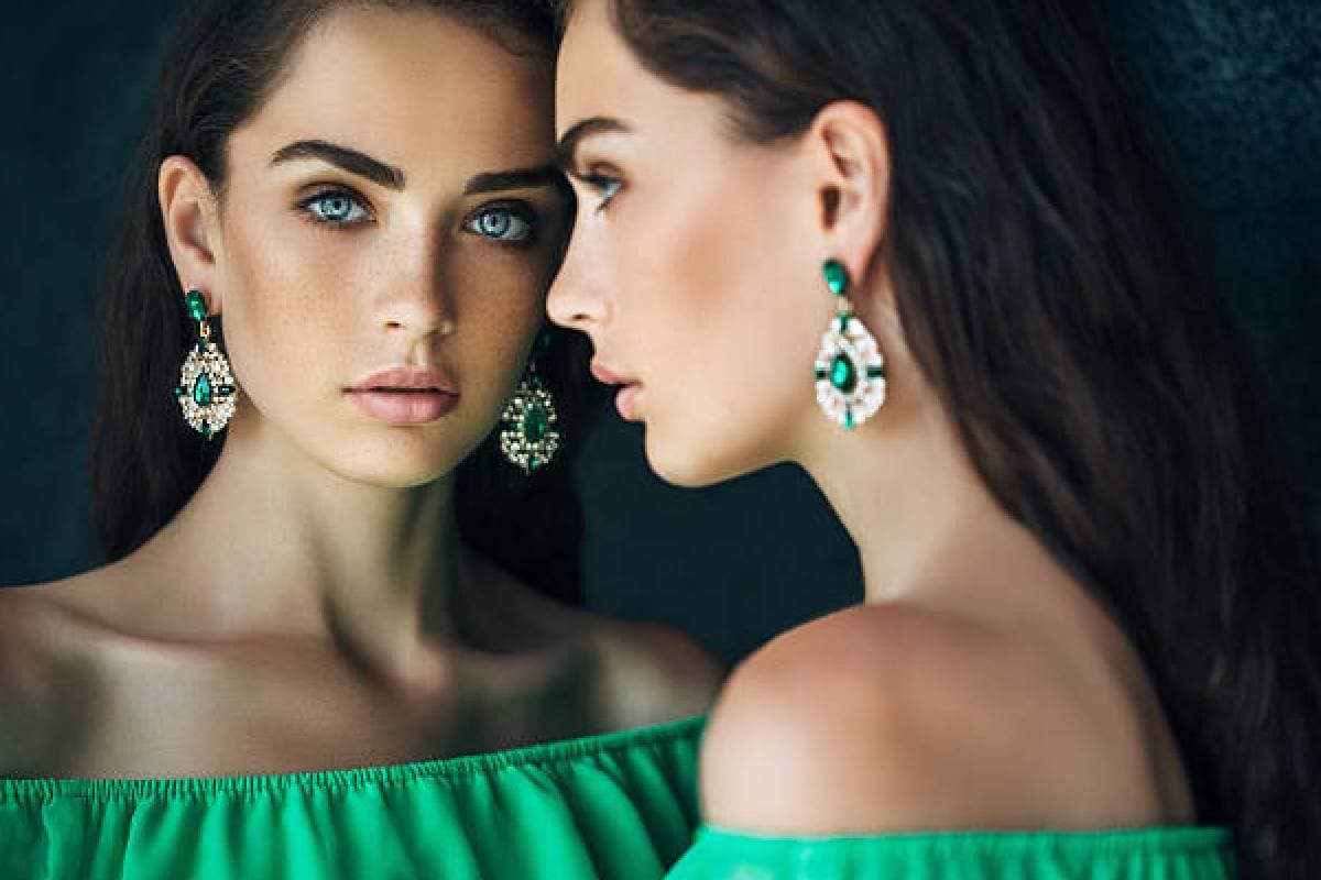 Green Colour Personality: आप भी हरे रंग की ओर होते हैं आकर्षित जानें अपने बारे में, कैसी है आपकी साइकॉलोजी
