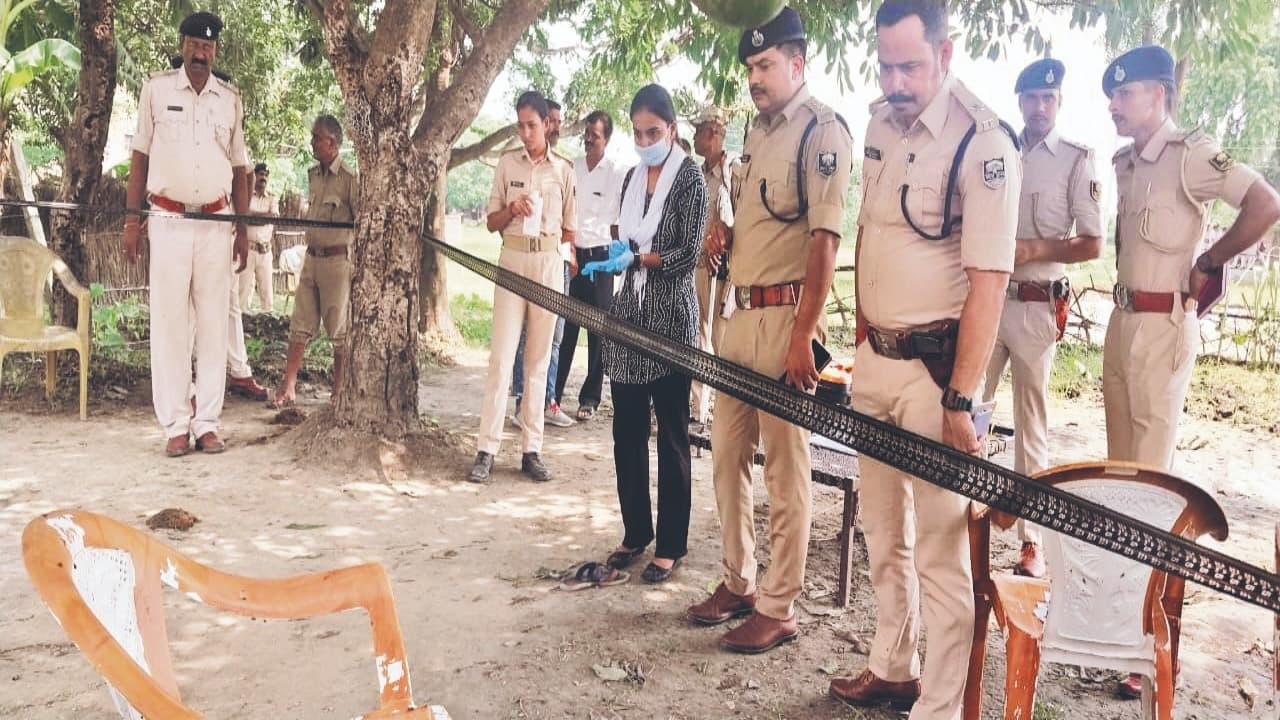 Siwan News : आपसी विवाद में चली गोली, पिता-पुत्र को लगी गोली एक हुयी मौत